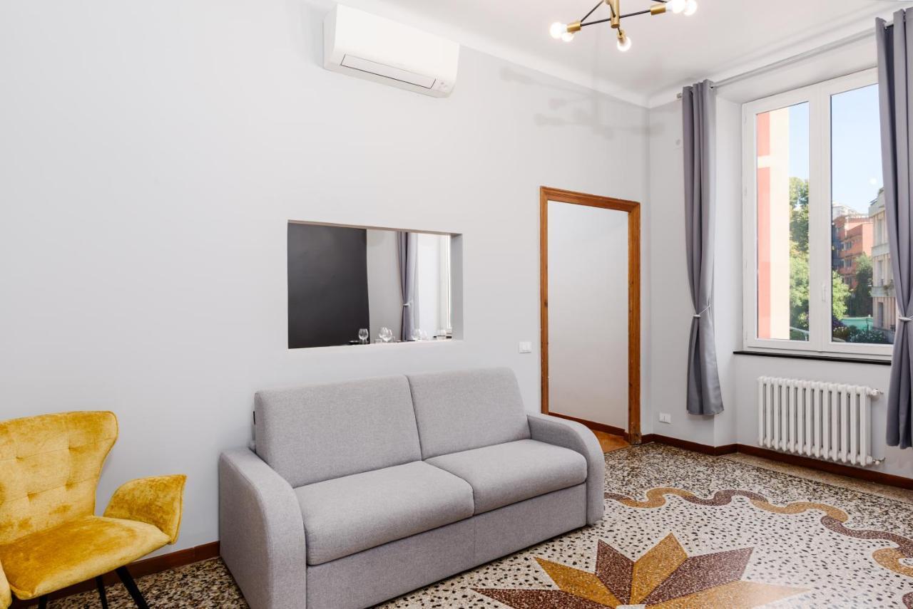Esclusivo 130 Mq + Terrazzo Via San Vincenzo Apartment Genoa Luaran gambar